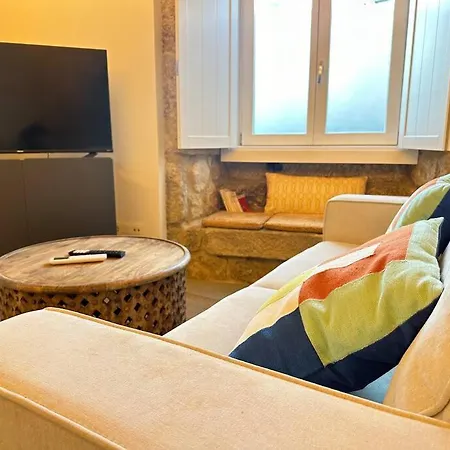 Casa Del Tratado B By Ybh *